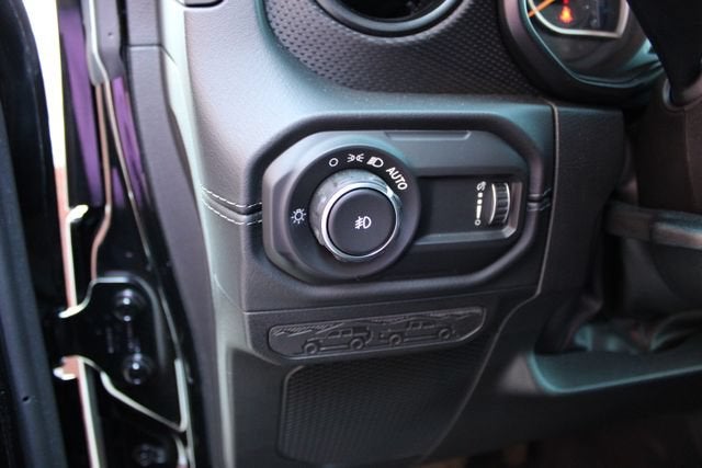 2025 Jeep Wrangler Rubicon X