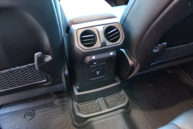 2025 Jeep Wrangler Rubicon X