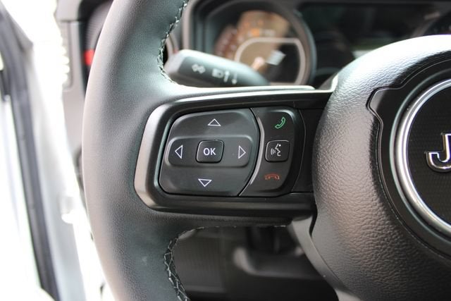 2025 Jeep Wrangler Rubicon X