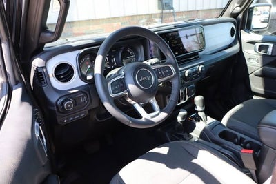 2025 Jeep Wrangler 4xe Sahara