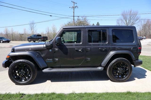 2025 Jeep Wrangler 4xe Sahara