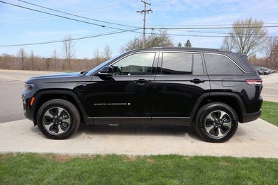 2025 Jeep Grand Cherokee 4xe 4XE