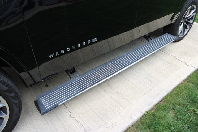 2024 Jeep Wagoneer L Series III