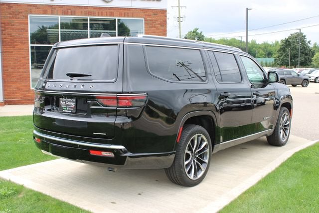 2024 Jeep Wagoneer L Series III