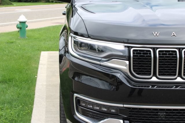 2024 Jeep Wagoneer L Series III