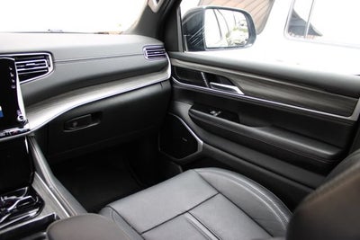 2024 Jeep Wagoneer L Series III