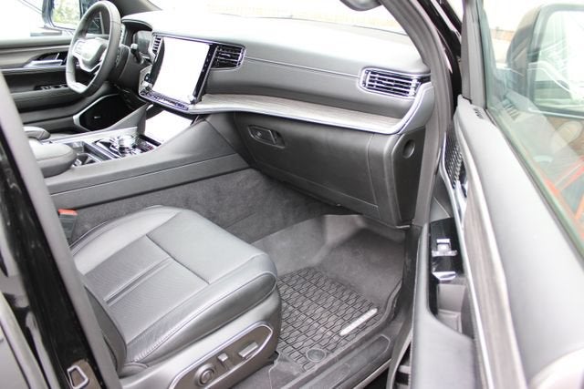 2024 Jeep Wagoneer L Series III