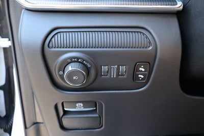 2024 Jeep Grand Wagoneer L Series II