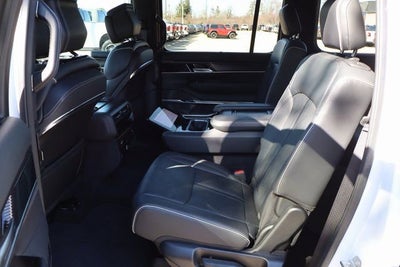 2024 Jeep Grand Wagoneer L Series II