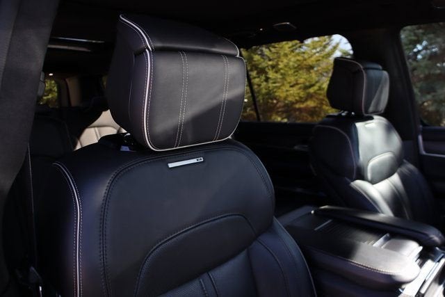 2024 Jeep Grand Wagoneer L Series II