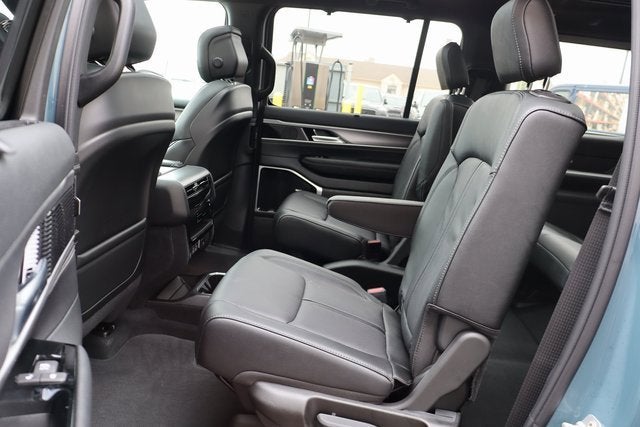 2026 Jeep Grand Wagoneer Limited Reserve