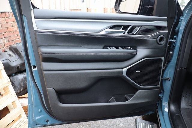 2026 Jeep Grand Wagoneer Limited Reserve