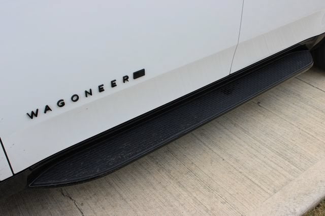 2025 Jeep Wagoneer Series II Carbide