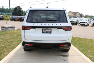 2025 Jeep Wagoneer Series II Carbide