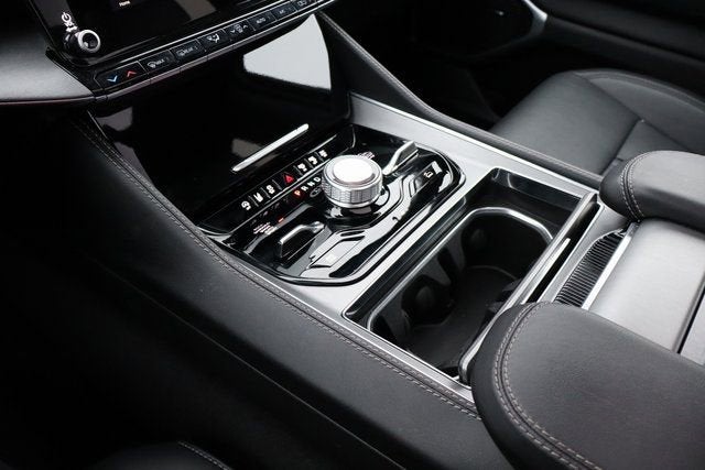 2024 Jeep Wagoneer Series II Carbide