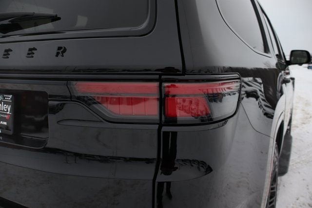 2024 Jeep Wagoneer Series II Carbide