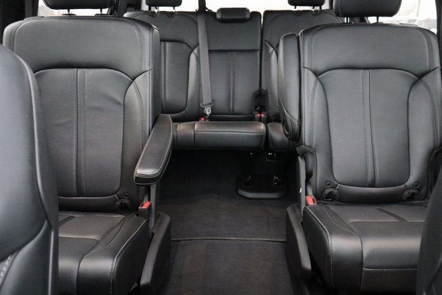 2024 Jeep Wagoneer Series II Carbide