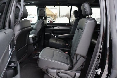 2024 Jeep Wagoneer Series II Carbide