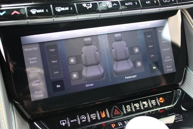2024 Jeep Grand Wagoneer Series III Obsidian