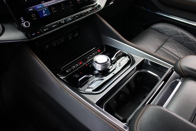 2024 Jeep Grand Wagoneer Series III Obsidian