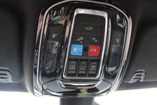 2024 Jeep Grand Wagoneer Series III Obsidian