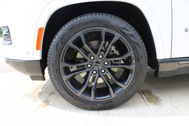 2024 Jeep Grand Wagoneer Series III Obsidian