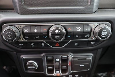 2022 Jeep Gladiator Sport S