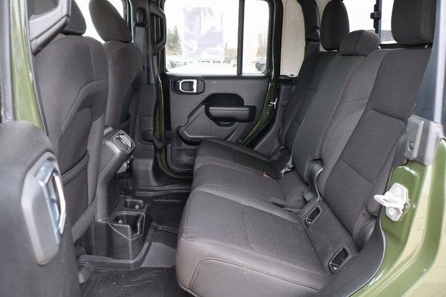 2022 Jeep Gladiator Sport S