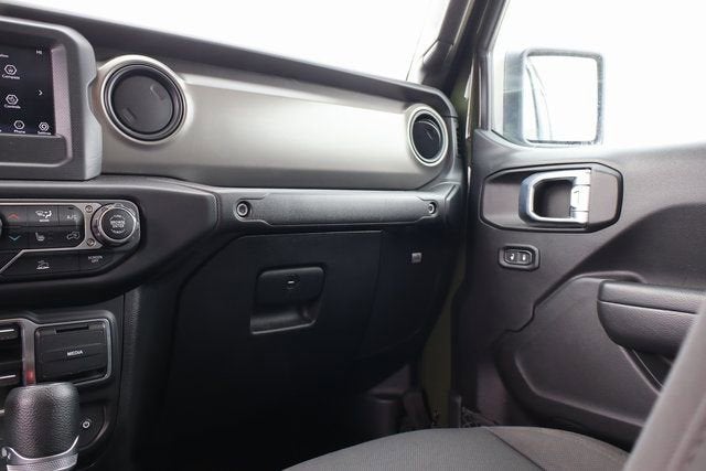 2022 Jeep Gladiator Sport S