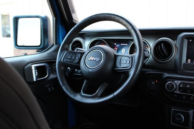 2021 Jeep Gladiator Willys