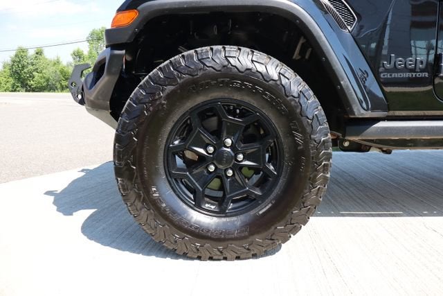 2022 Jeep Gladiator Willys