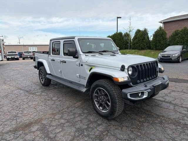 2022 Jeep Gladiator Overland