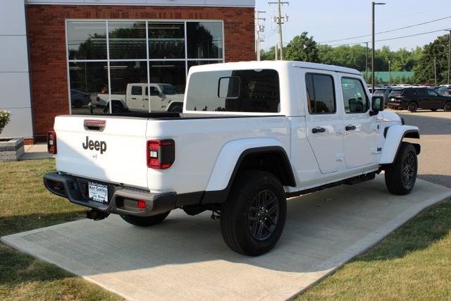 2026 Jeep Gladiator Sport S