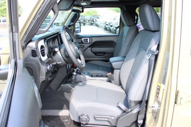 2026 Jeep Gladiator Sport S