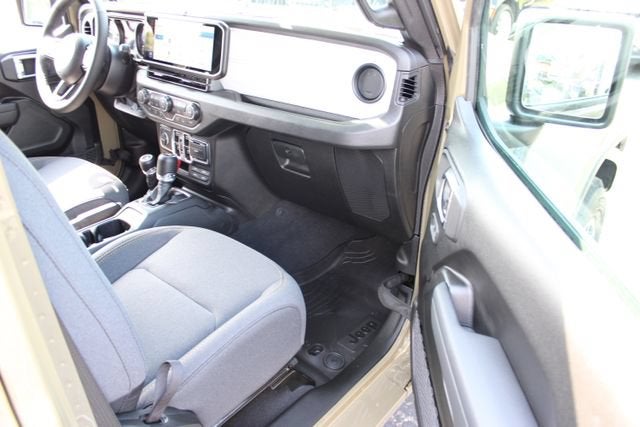 2026 Jeep Gladiator Sport S