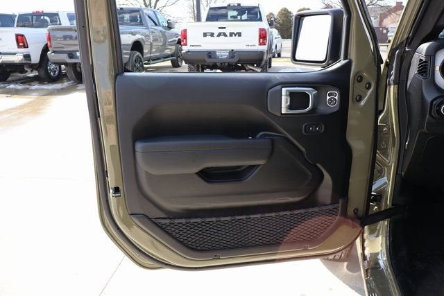 2026 Jeep Gladiator Sport S