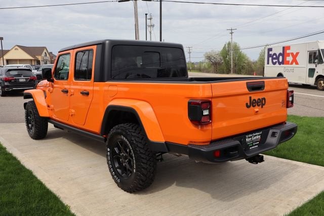 2026 Jeep Gladiator Willys