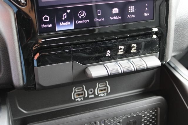 2027 RAM 1500 Laramie