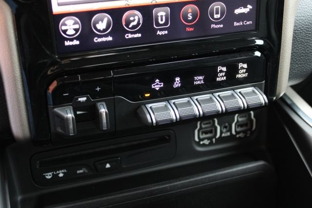 2019 RAM 1500 Laramie