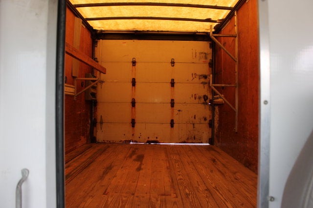 2005 Ford Econoline Commercial Cutaway Standard