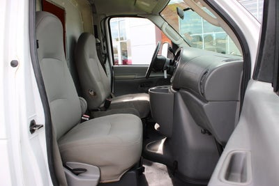 2005 Ford Econoline Commercial Cutaway Standard