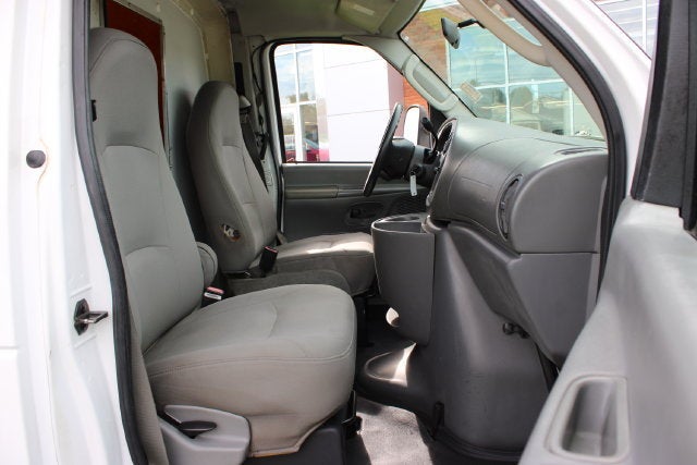 2005 Ford Econoline Commercial Cutaway Standard
