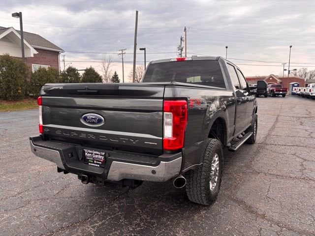 2017 Ford Super Duty F-250 SRW XLT