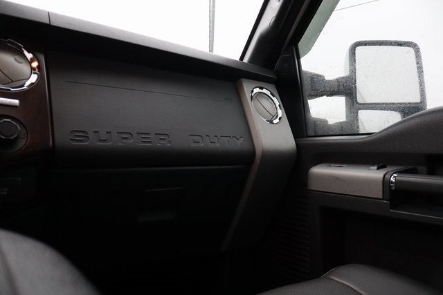 2016 Ford Super Duty F-350 SRW Lariat