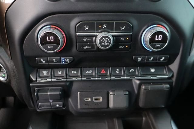 2022 Chevrolet Silverado 3500HD High Country