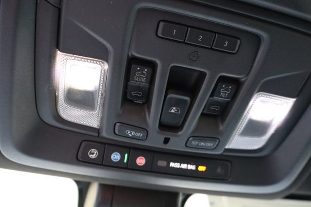 2022 Chevrolet Silverado 3500HD High Country