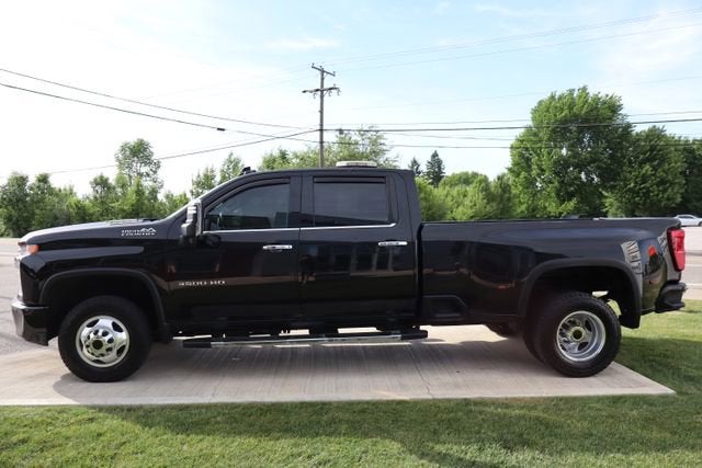 2022 Chevrolet Silverado 3500HD High Country