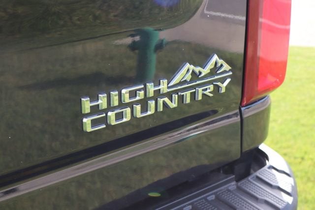 2022 Chevrolet Silverado 3500HD High Country