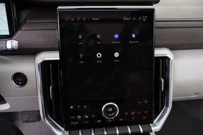 2025 GMC Acadia AWD Denali