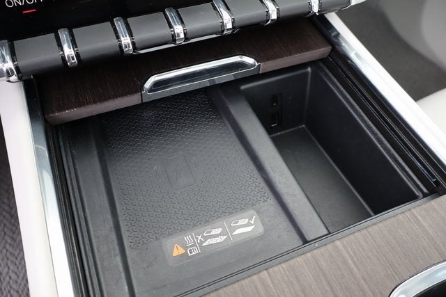 2025 GMC Acadia AWD Denali